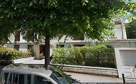Appartement Chic Proche De Paris, Parking Inclus